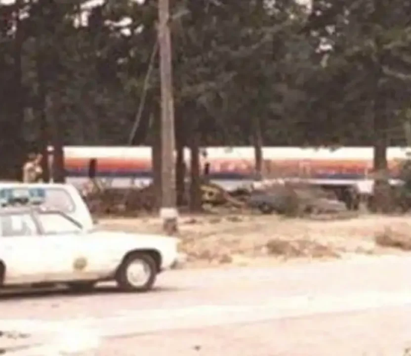 United Airlines Flight 173 accident scene